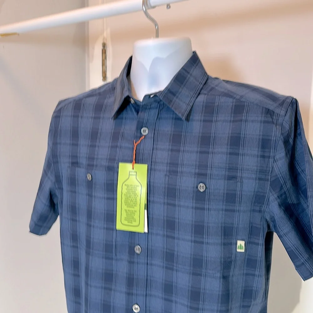 NWT Lake & Trail Short Sleeve Shirt SM - Picture 3 of 10